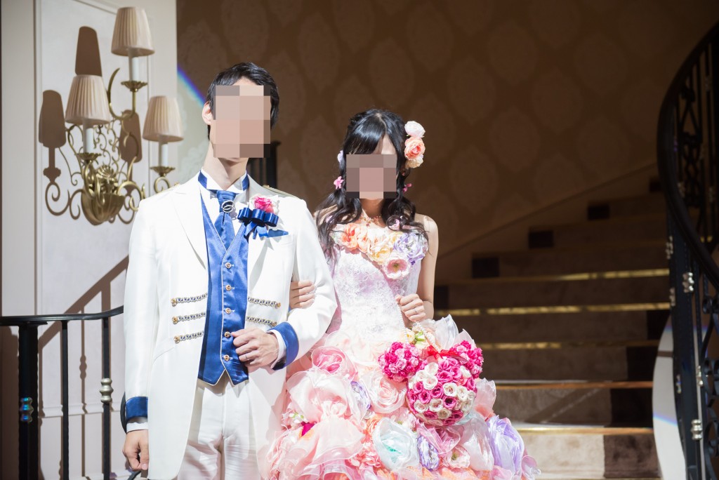 アニヴェルセルみなとみらい横浜 結婚式レポブログ ヴィラスウィートでの披露宴 大階段からの再入場