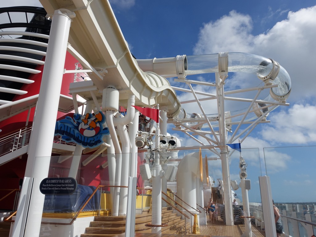 WDW旅行記ブログ/DCL旅行記ブログ ディズニークルーズライン4泊バハマ航路 アクアダック・プールを満喫！